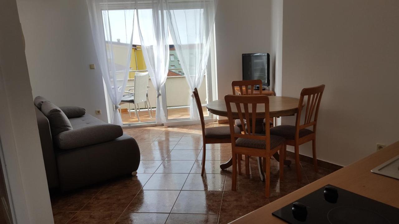 Ferienwohnung Zagi Povljana Exterior foto